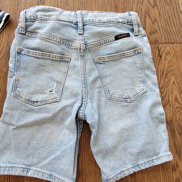 Boys Denim Jean Shorts H&M and AG Striped Tee Summer Size 6T 7T Bundle - Picture 5 of 16